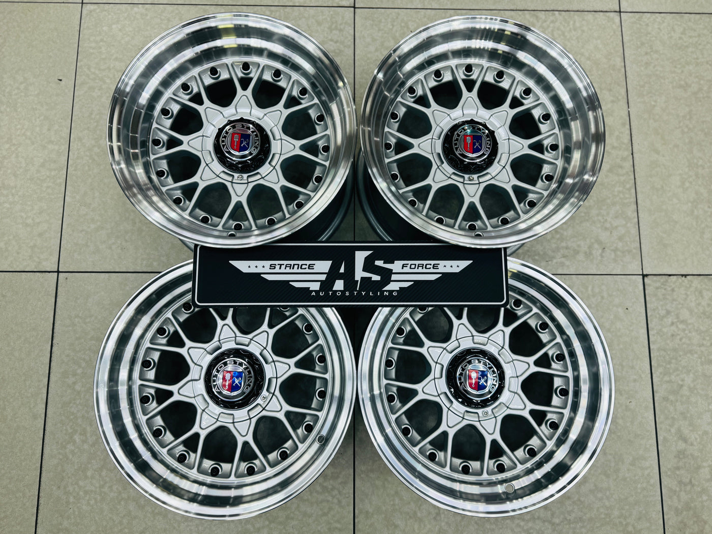 15'' AS- RC2 SILVER,   4/100 4/114