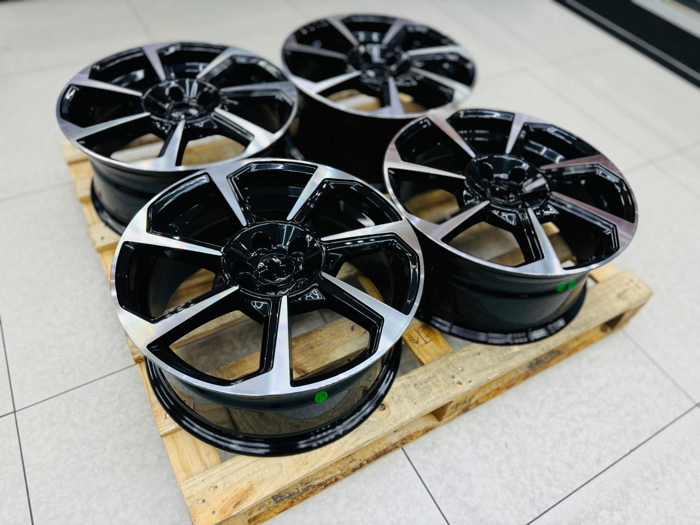 18” AUDI  TTRS   5/112