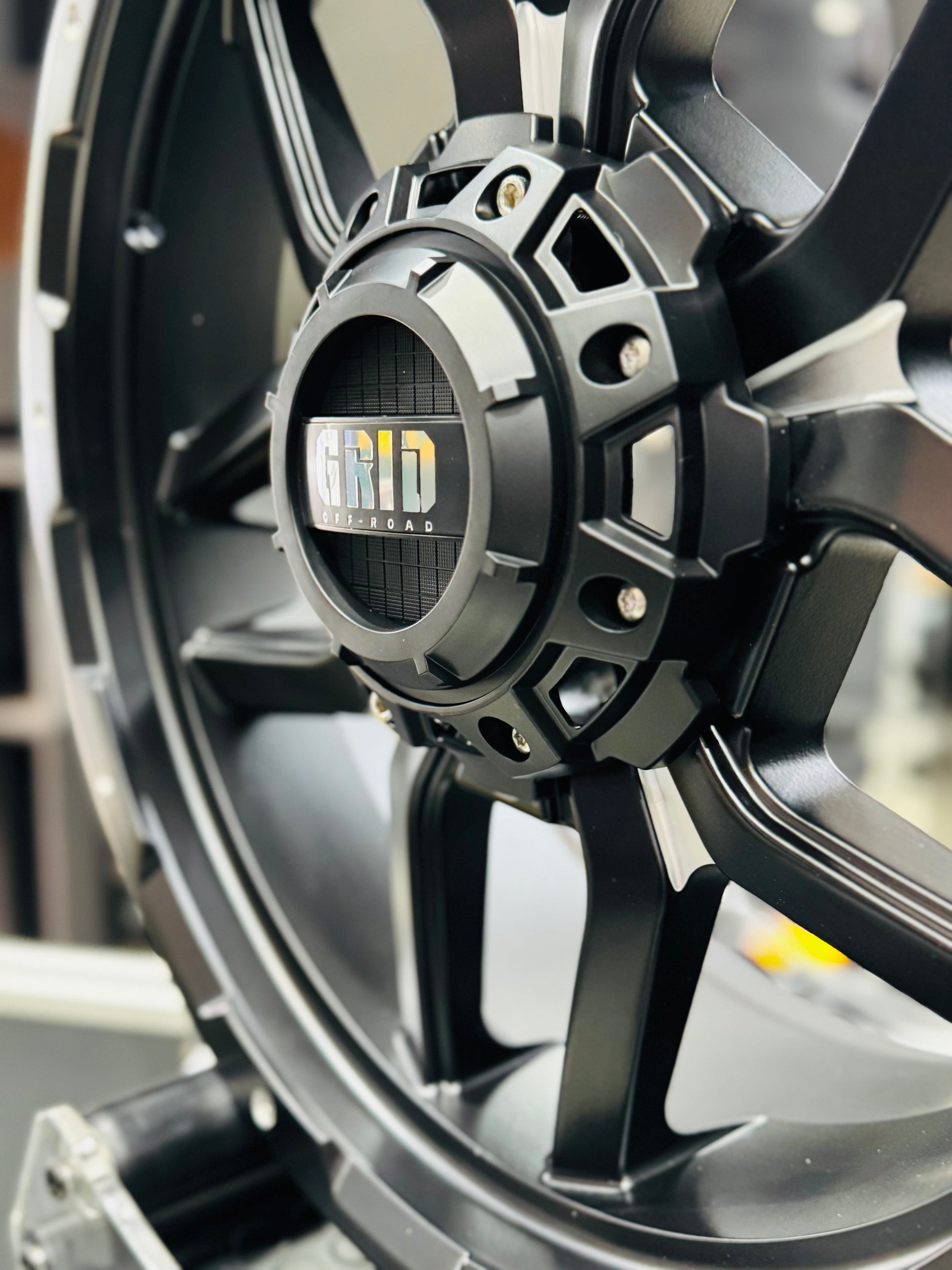 20” AS-F32JT198 6/139 BLACK BAKKIE RIMS