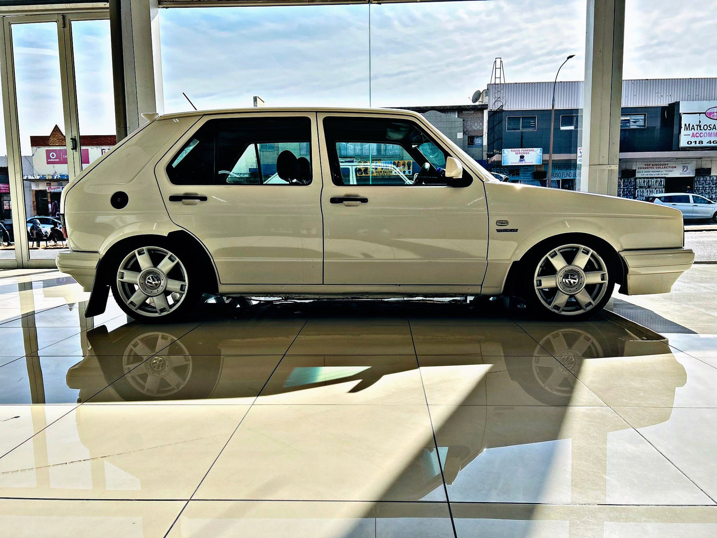 2005  VELOCITI 1.4i