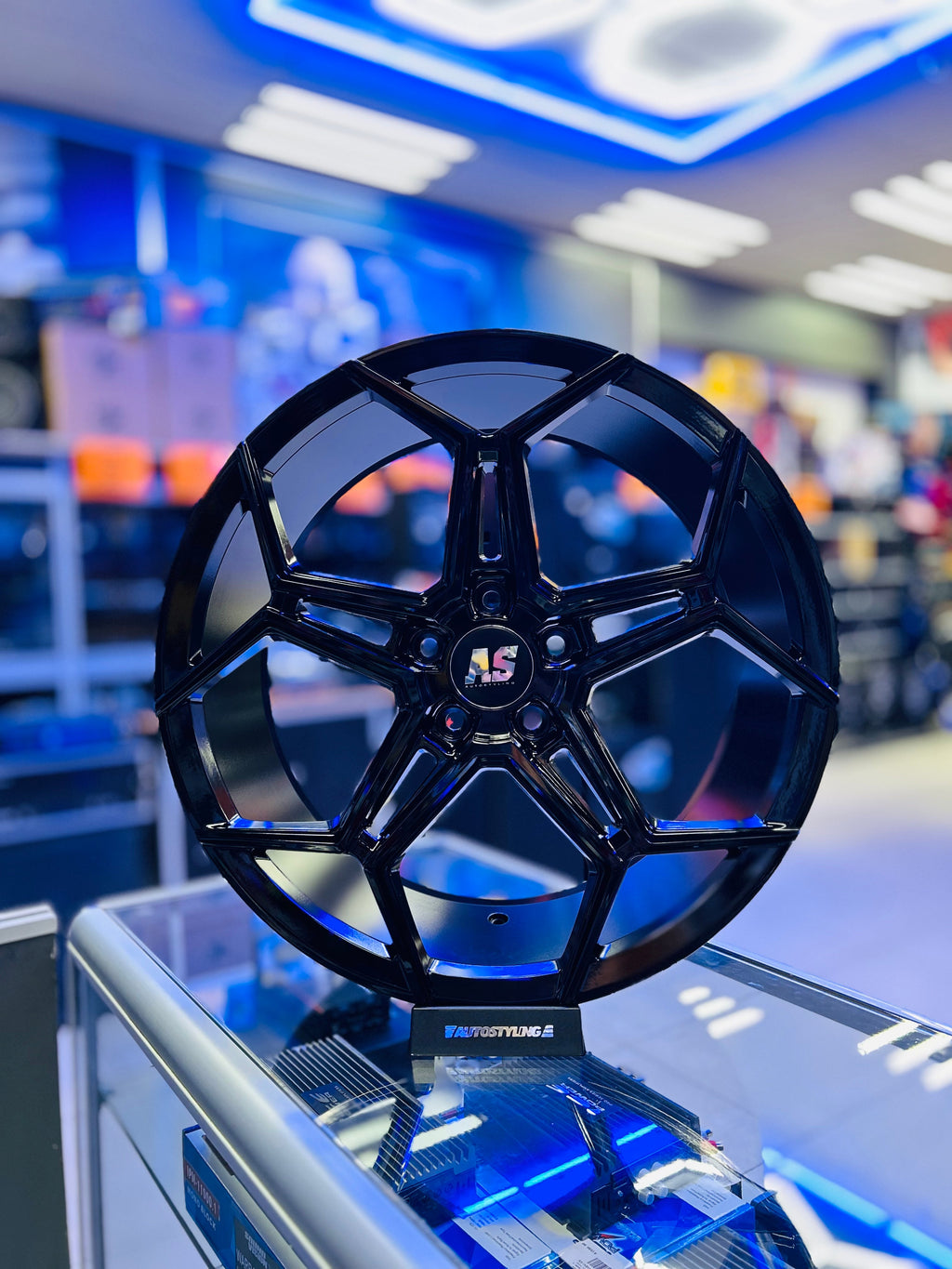 19” AS- HURACAN  5/112 GLOSS BLACK