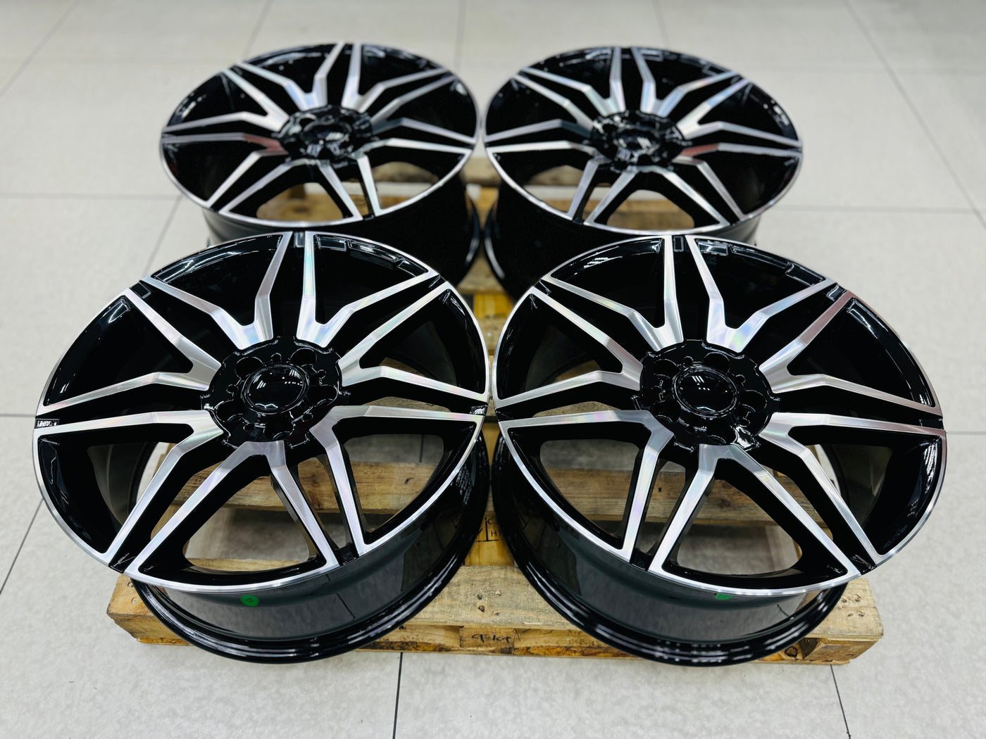 19” AS V300 5/112 EXTRA LOAD RANGE 790KG PER WHEEL