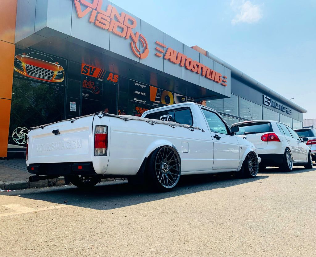 17” AS-RSE GUNMETAL 4/100 & 5/100