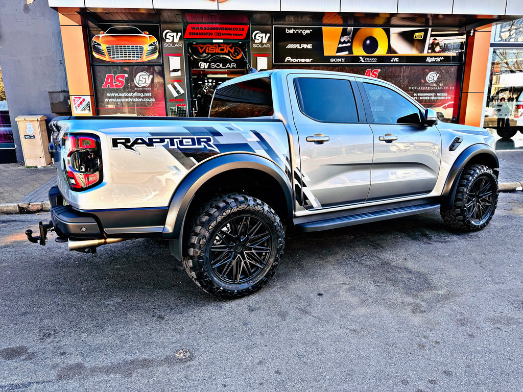 RADAR RENEGADE-X MUD TERRAIN 33”x12.5 R22