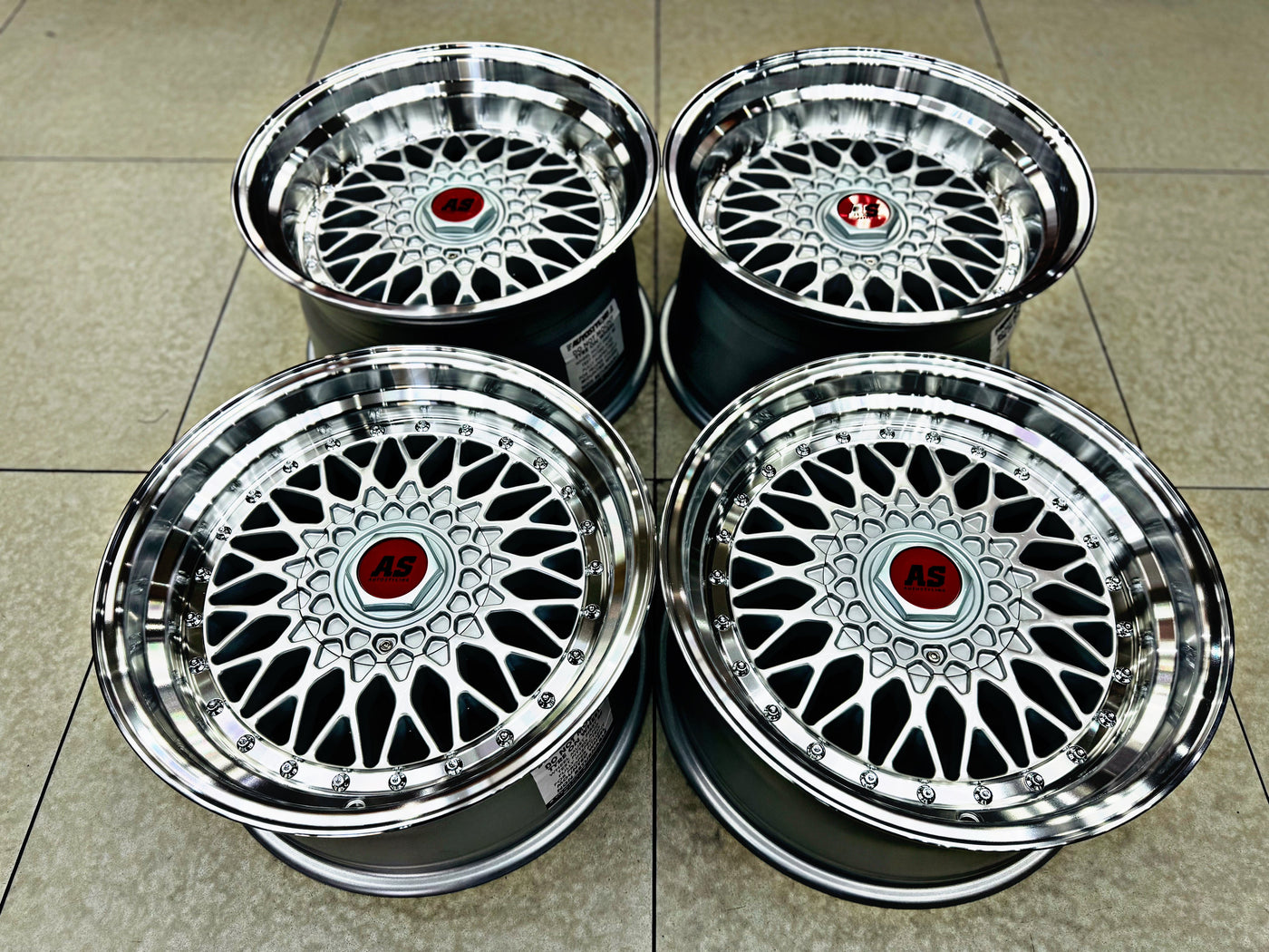 17” AS-MESH 8.5/10j 4/100 4/114 SILVER