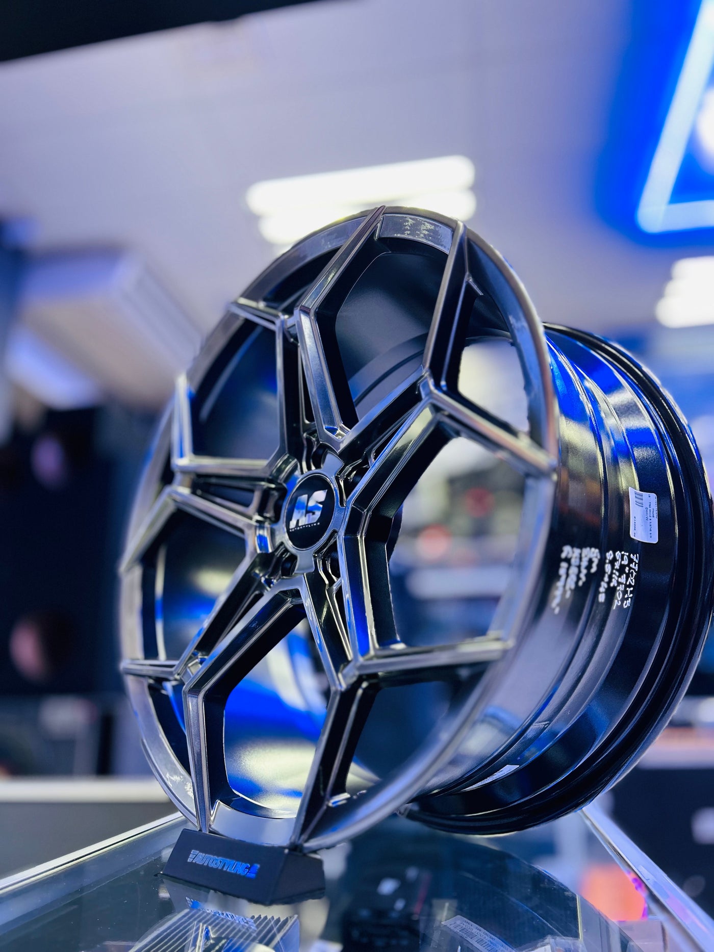 19” AS-HURACAN   5/112   GUNMETAL