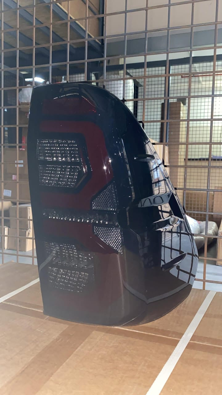 TOYOTA HILUX 2016-2024 upgrade  led tail lamp smoked black