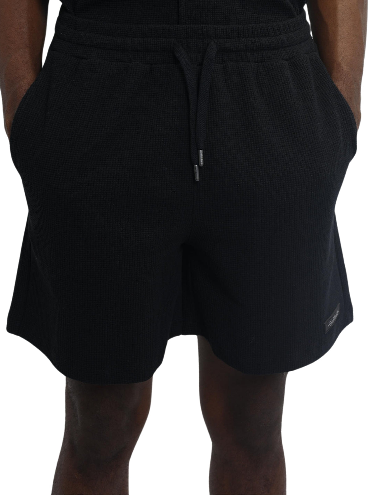 Capone Shorts Textured Basic Black