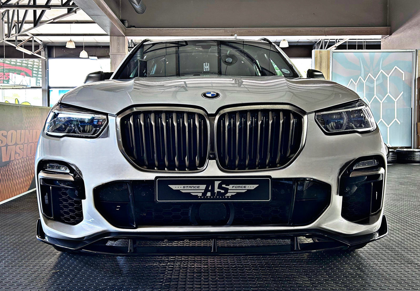 BM X5 G05 PREFACE LIFT 2019-2023 BLK WARRIOR KIT