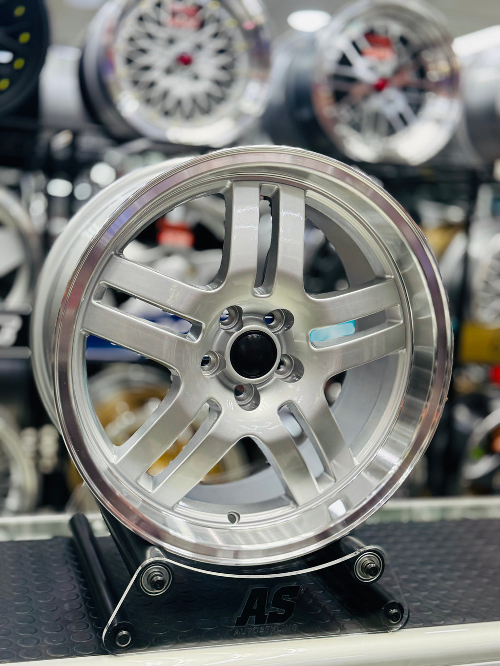 17" AS- TDI STEP  5/100 SILVER WHEELS