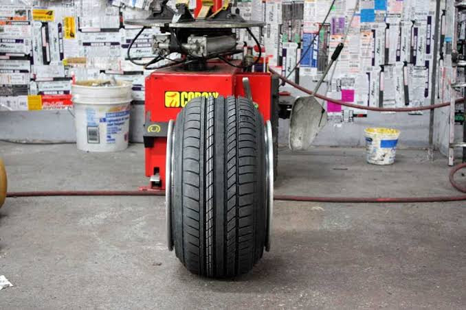 TYRE FITMENT