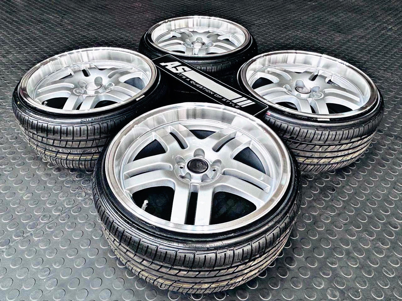 17" AS- TDI STEP  5/100 SILVER WHEELS