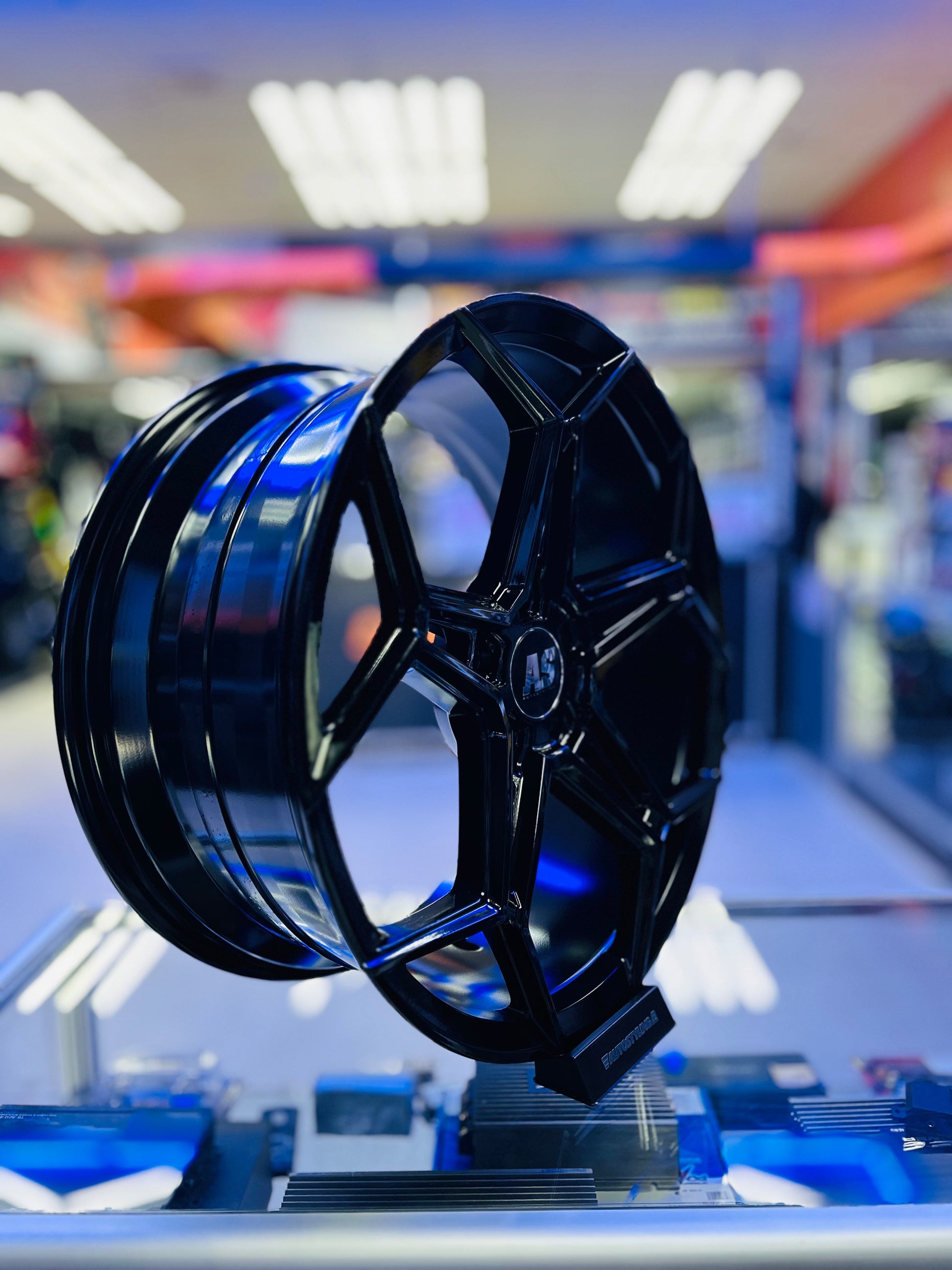 19” AS- HURACAN  5/112 GLOSS BLACK