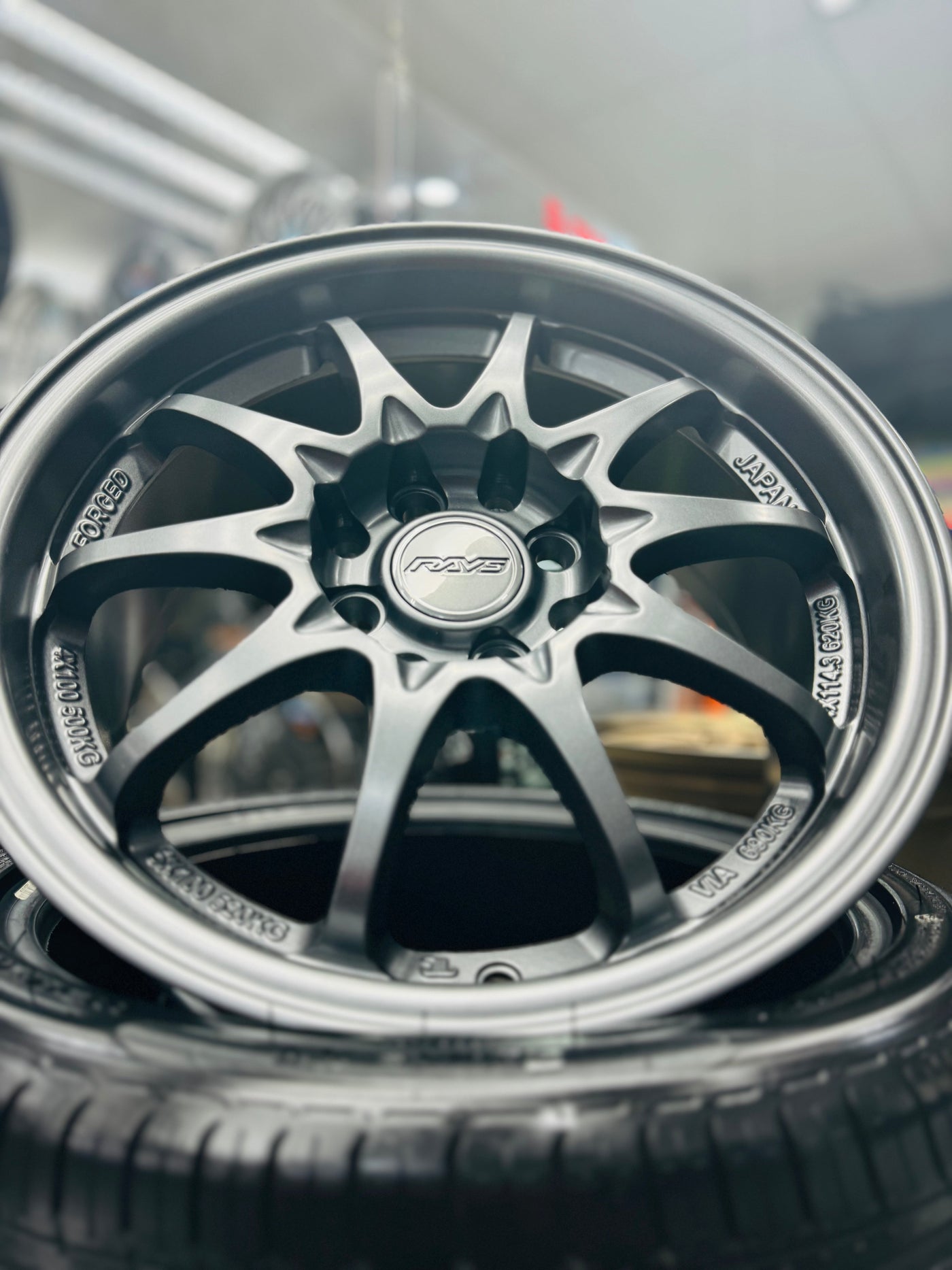 15” As-28 MATT GREY