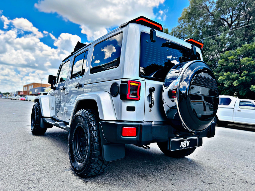 JEEP WRANGLER Half Soft Top Sunroof - 07-18 Wrangler JK ( USED ) 6months old