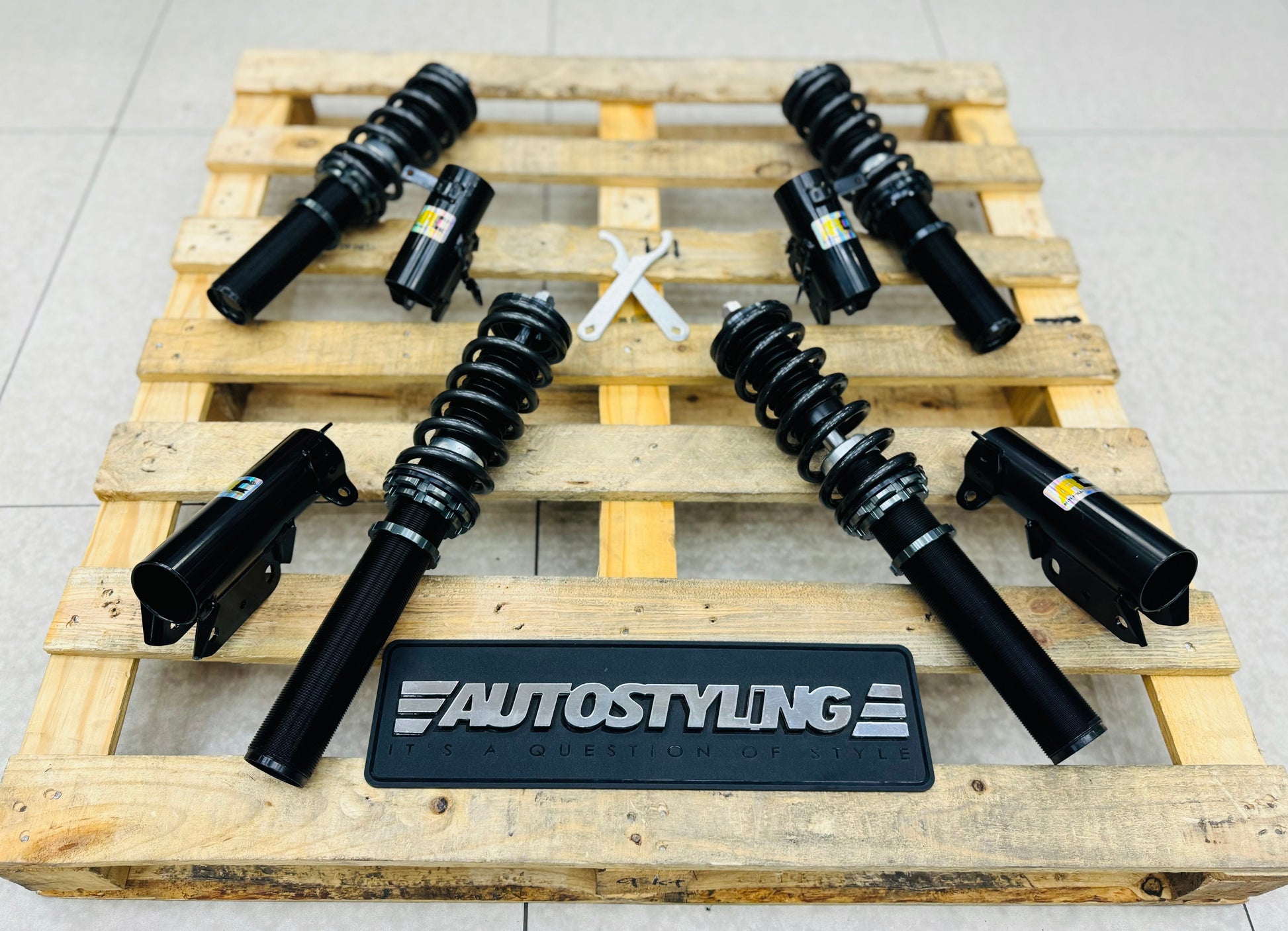 ARC TOYOTA E9 (KFC ) / E10 (RSI/RXI) COILOVERS BLACK EDITION