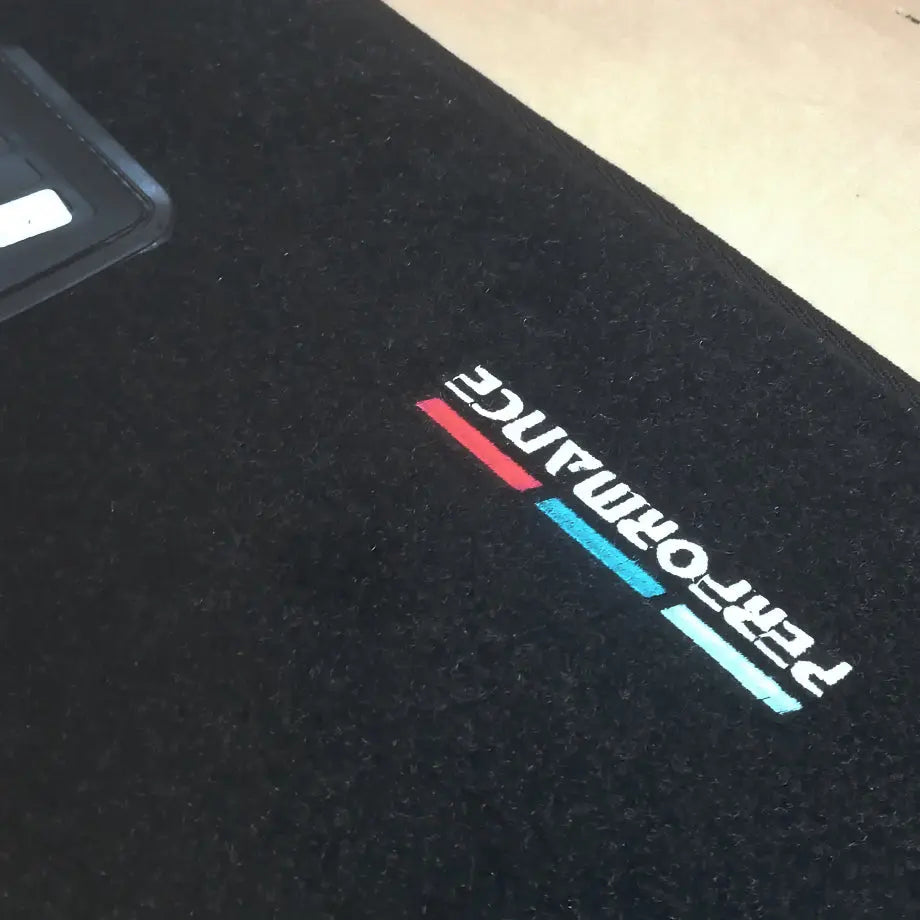 BM E30 Performance - Custom Car Mats (4-Piece)