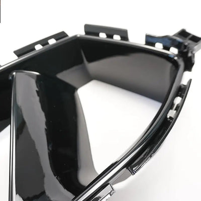 BM G80 / G82 (M3/M4) Gloss Black Performance Style Front Bumper Air Vent Covers