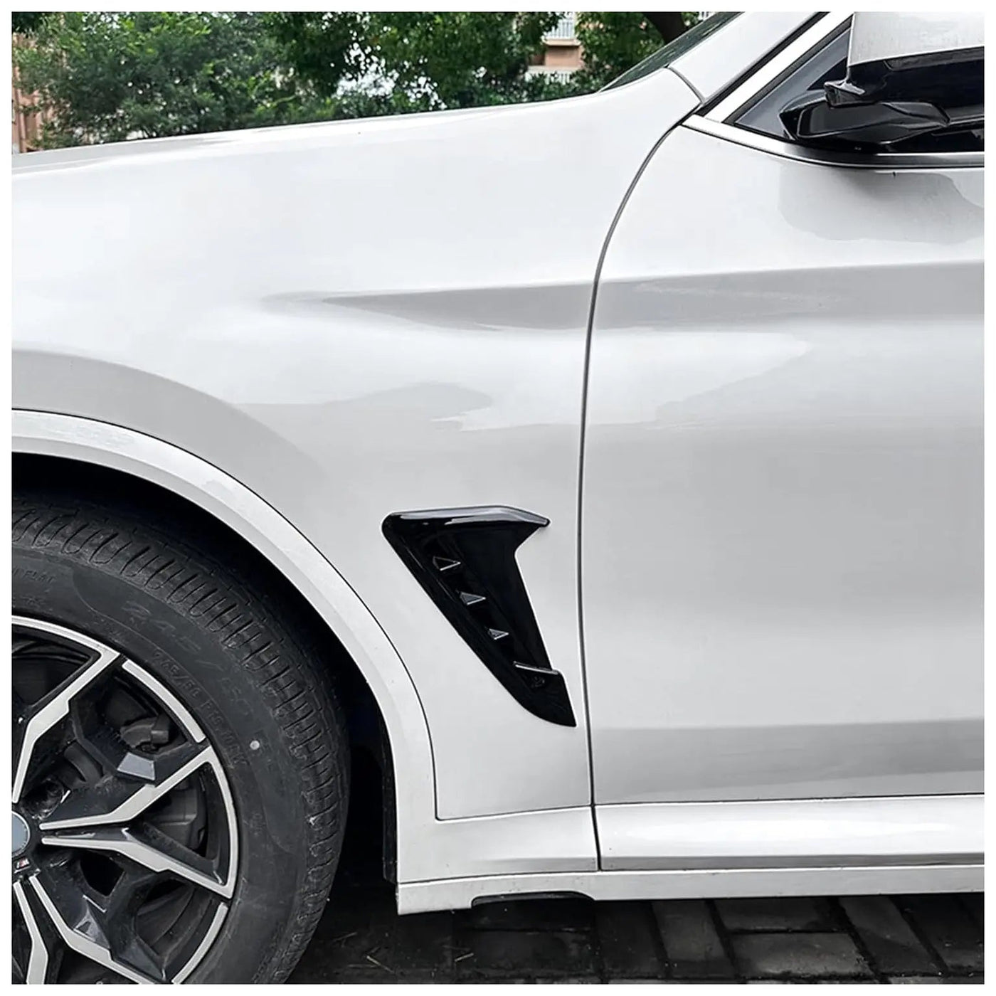 BM X3 G01 (19-23) Gloss Black M-Style Side Fender Vent