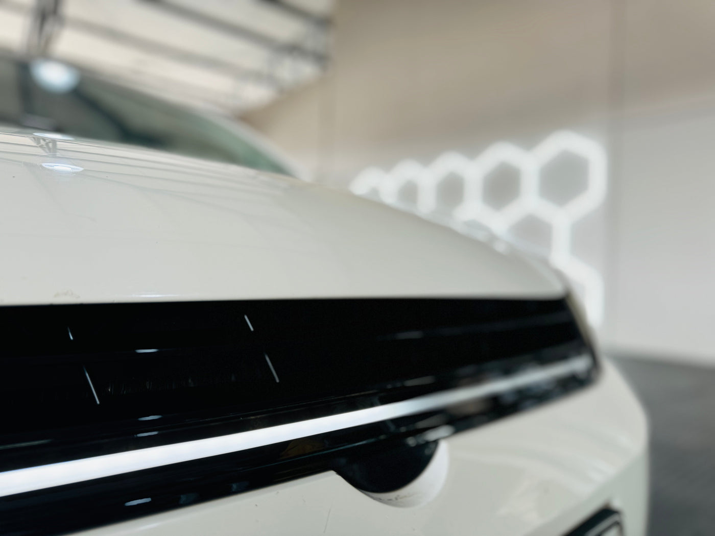 POLO 9N MK8 GTI STYLE FACELIFT BADGE-LESS GRILL WITH LED ‼️ HALF PRICE ‼️