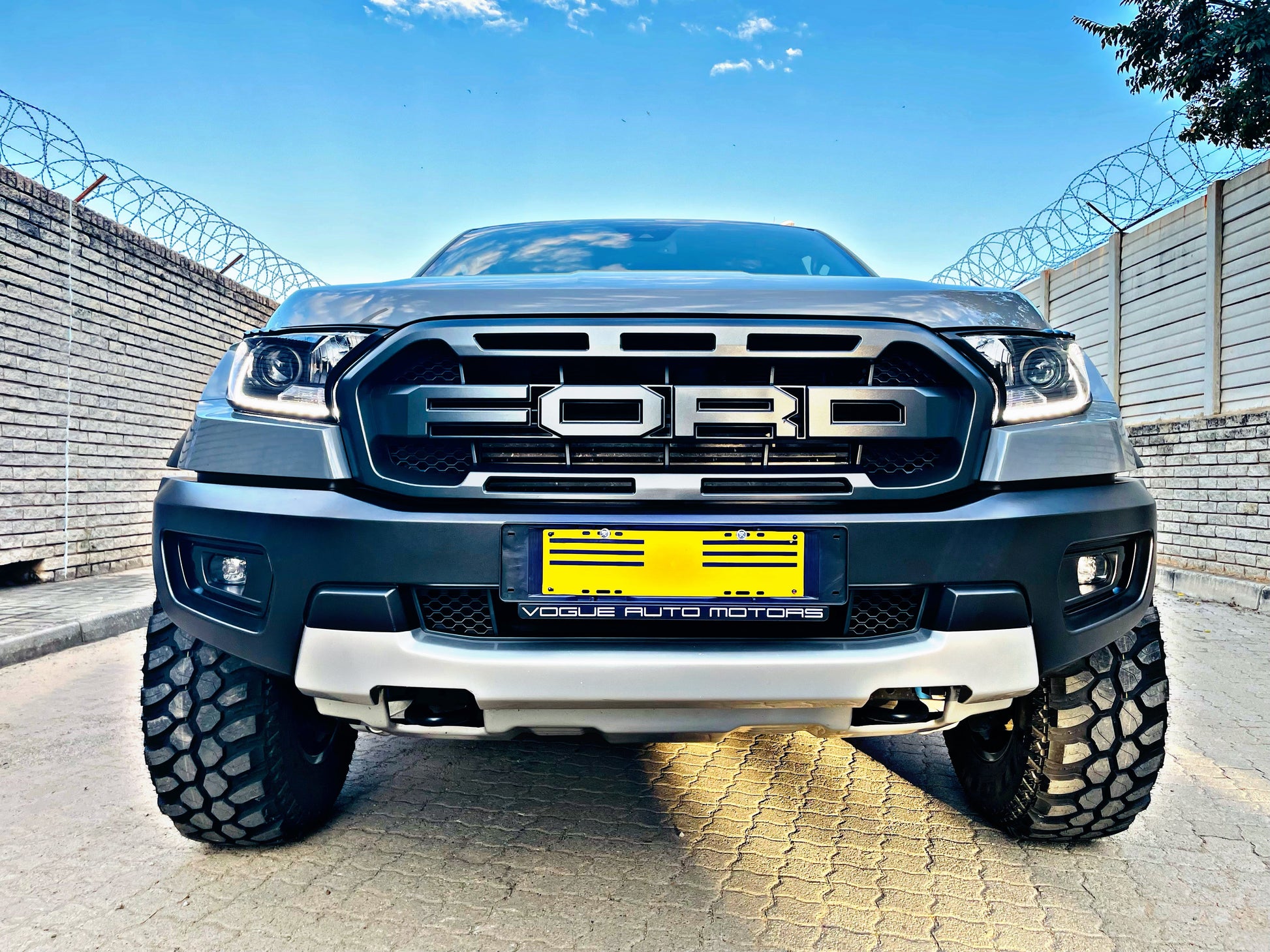 285/70/17 VITOUR MUD TERRAIN TYRES