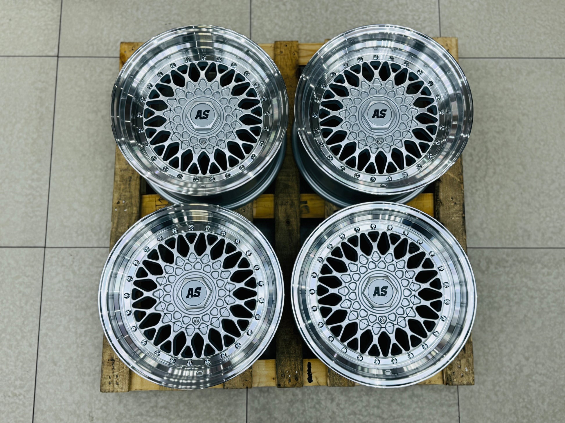 16” AS-MESH 8/9j 4/100 & 5/100 multi hole  SILVER