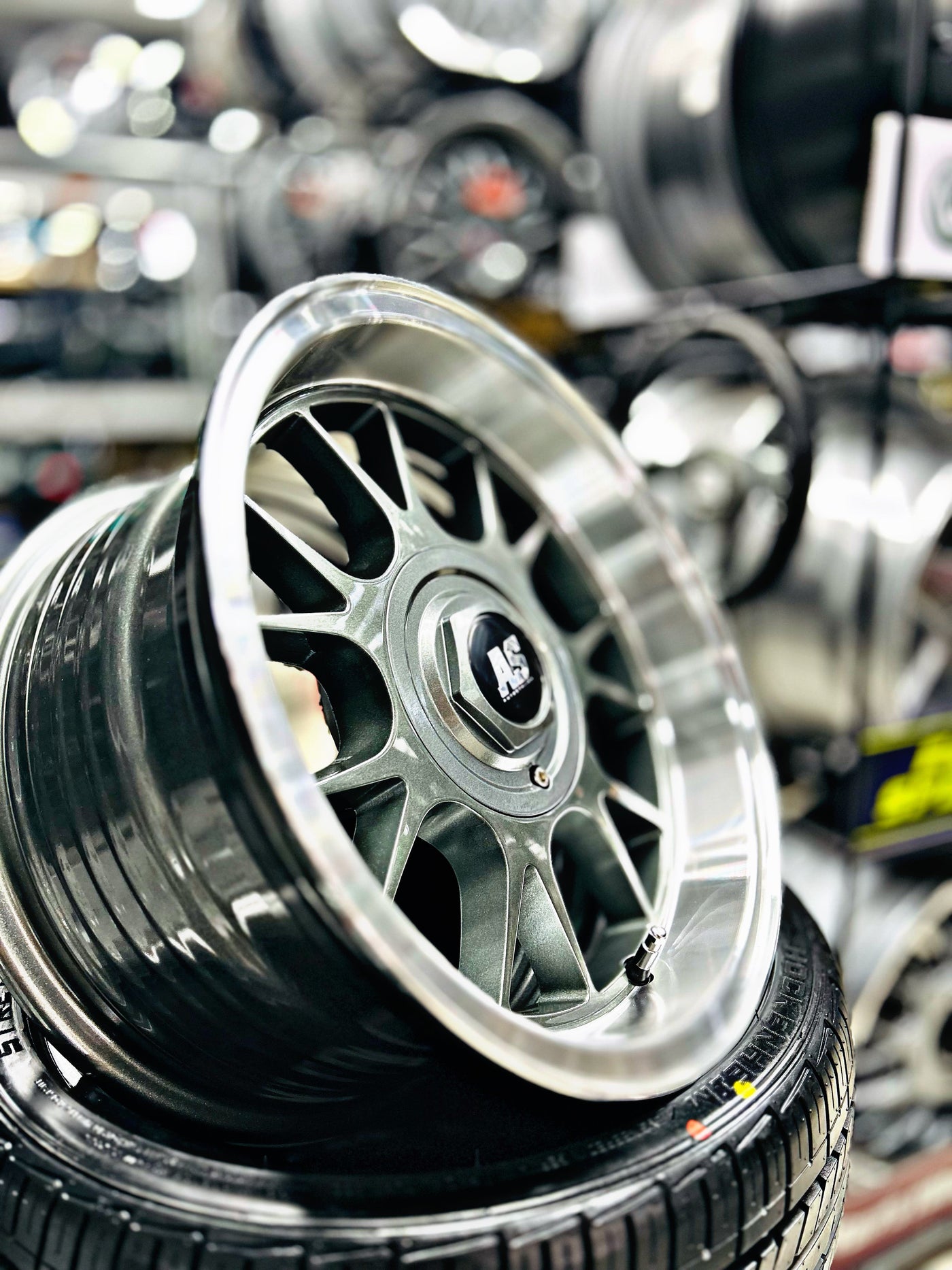 15” AS- 7562 4/100 4/114 gunmetal wheels