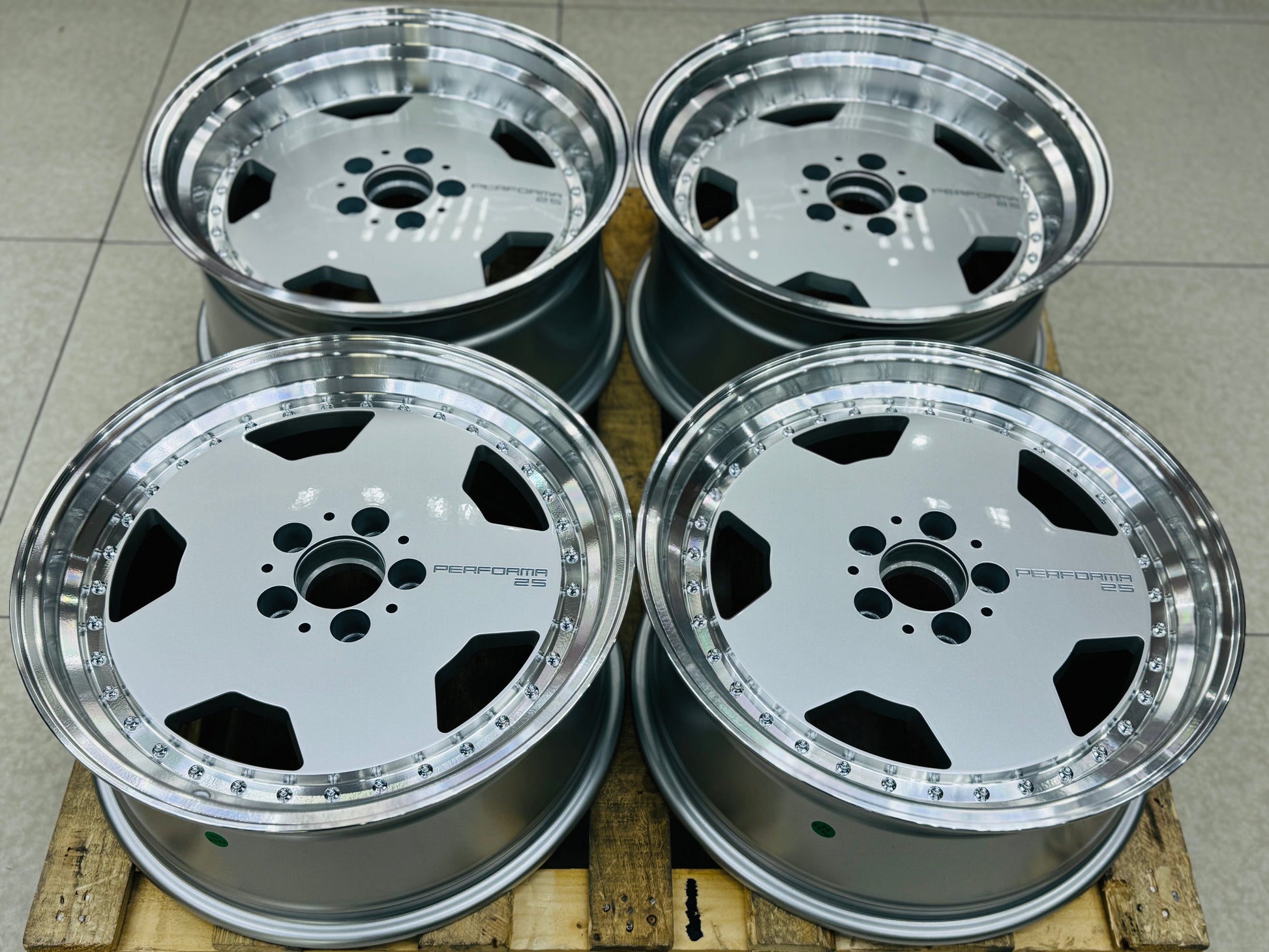 17” AMG PERFORMA 5x112 narrow wides