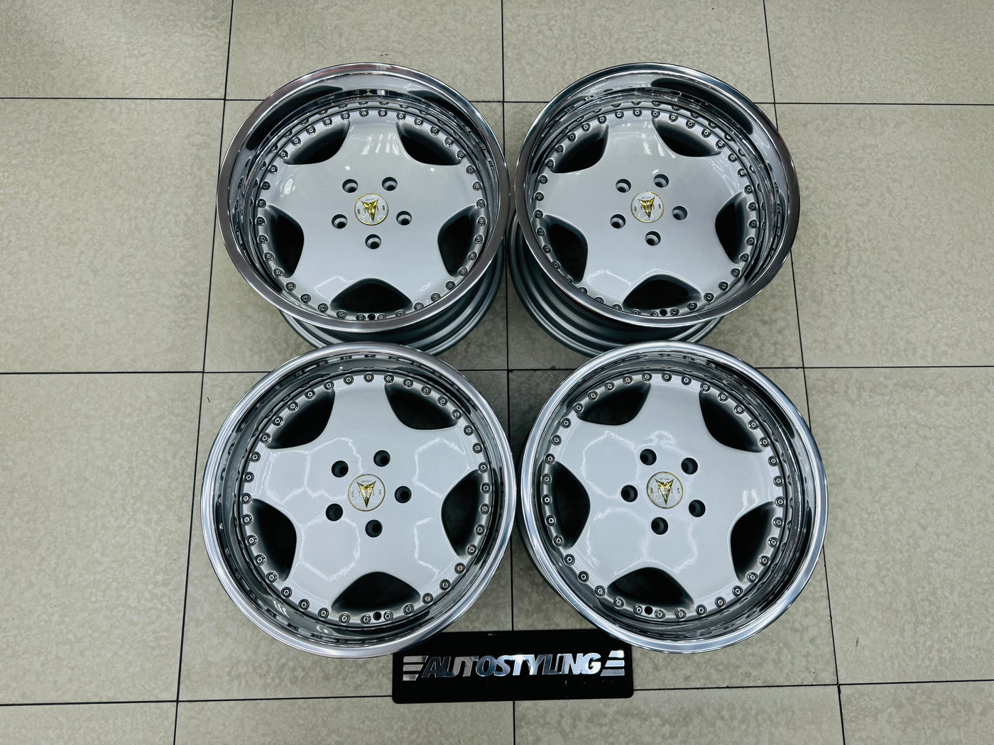 18” WORK RYVER 3 pce split wheels 5x120  pcd