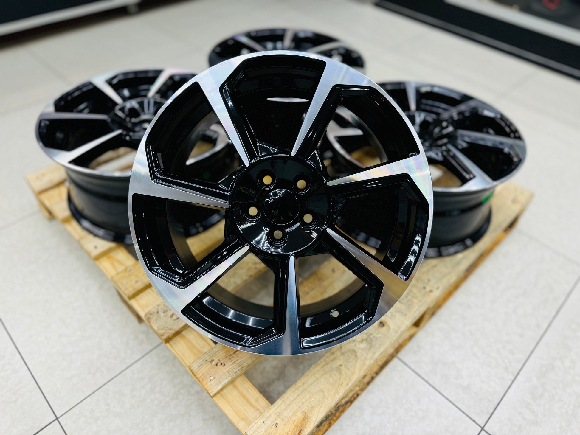 18” AUDI  TTRS   5/112