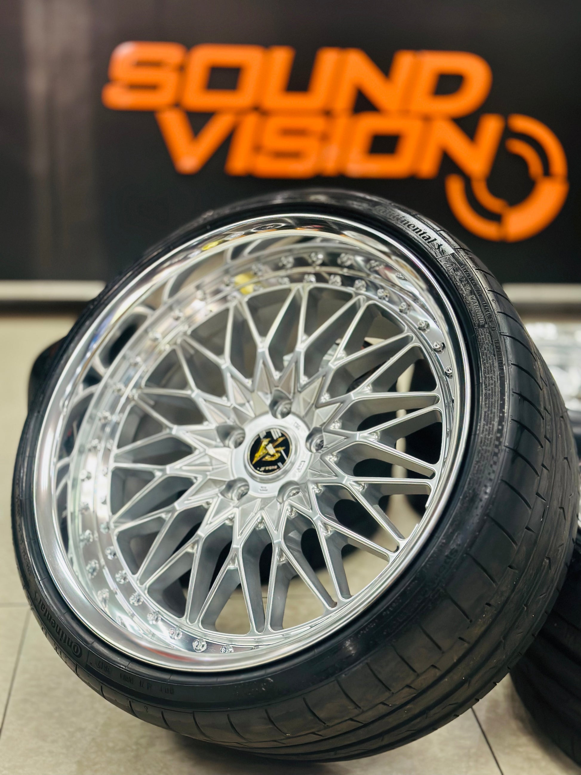 20” WORK VSXV 3pce split wheels 5/120