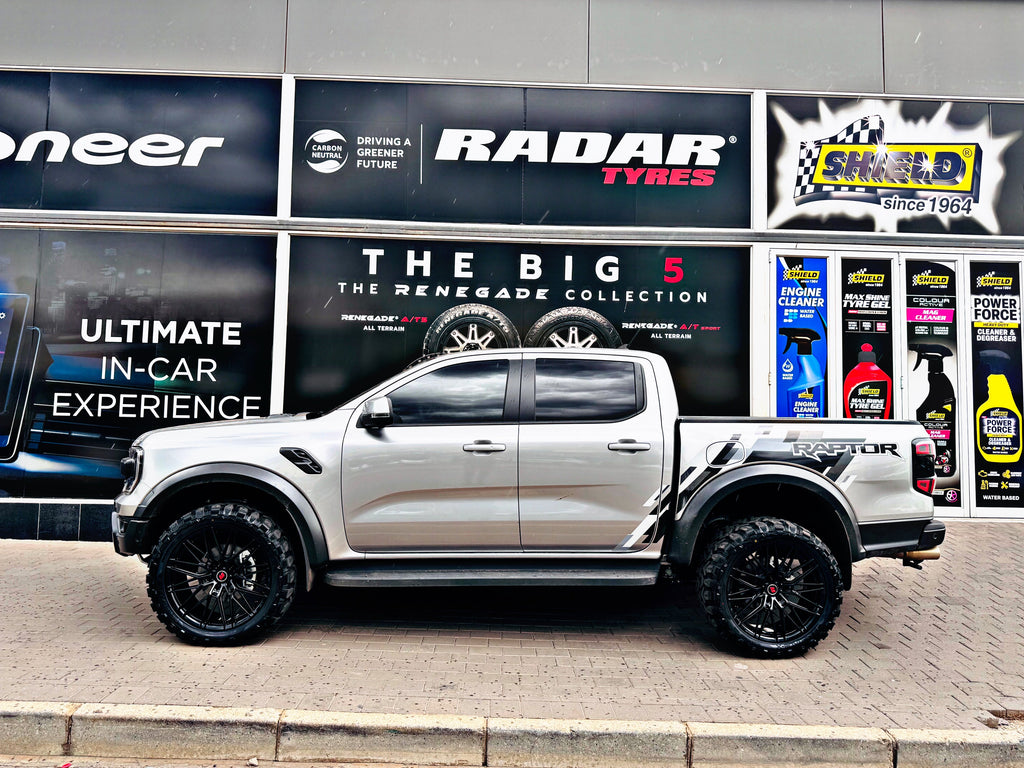 RADAR RENEGADE-X MUD TERRAIN 33”x12.5 R22