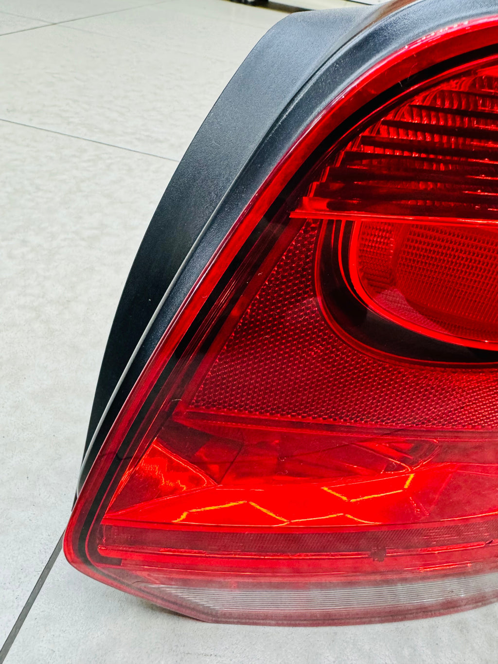 VW POLO 6 OEM PREOWNED TAILIGHTS