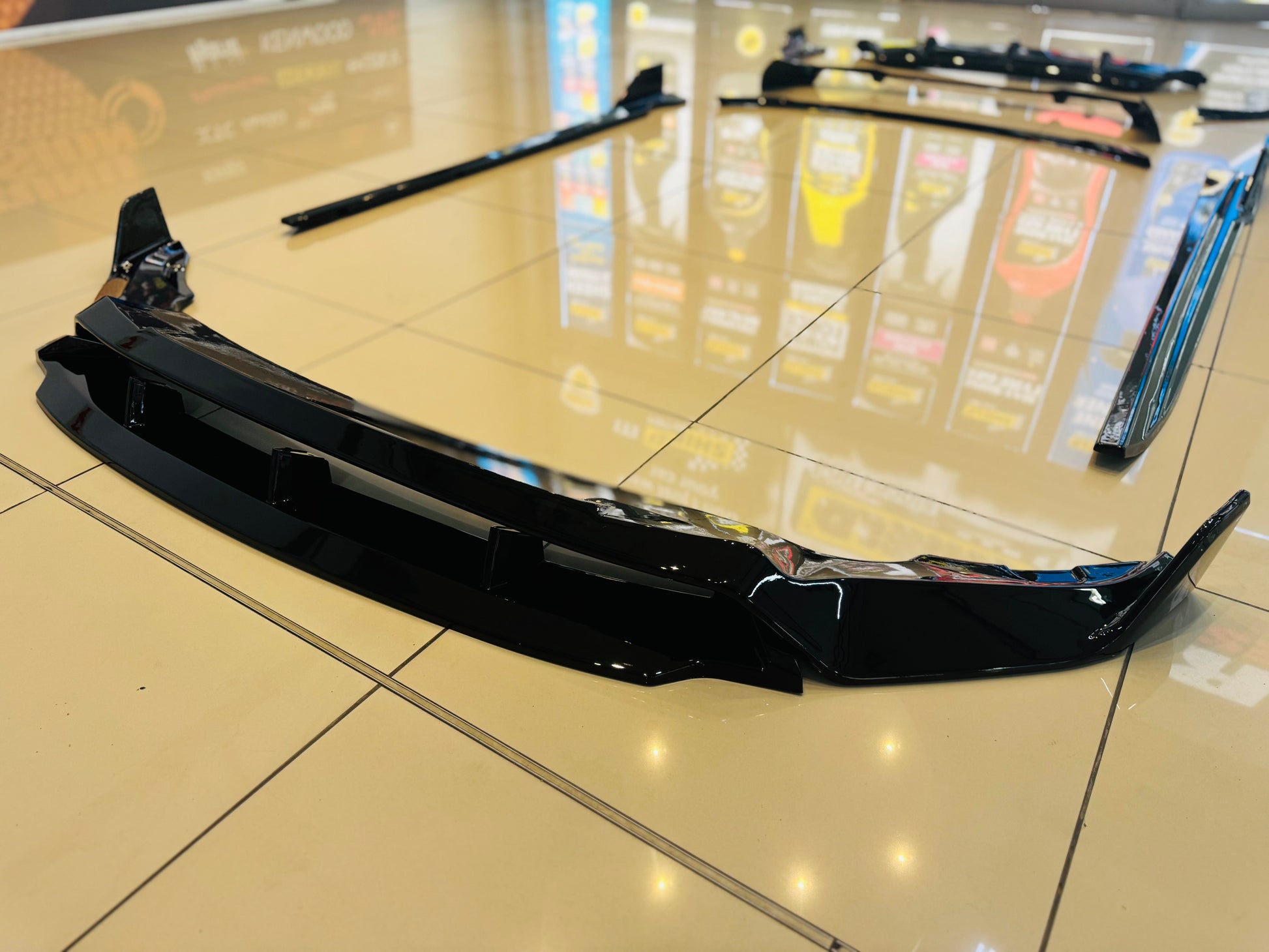 BM X5 G05 FACELIFT 2023+  BLK WARRIOR KIT SMALL WING