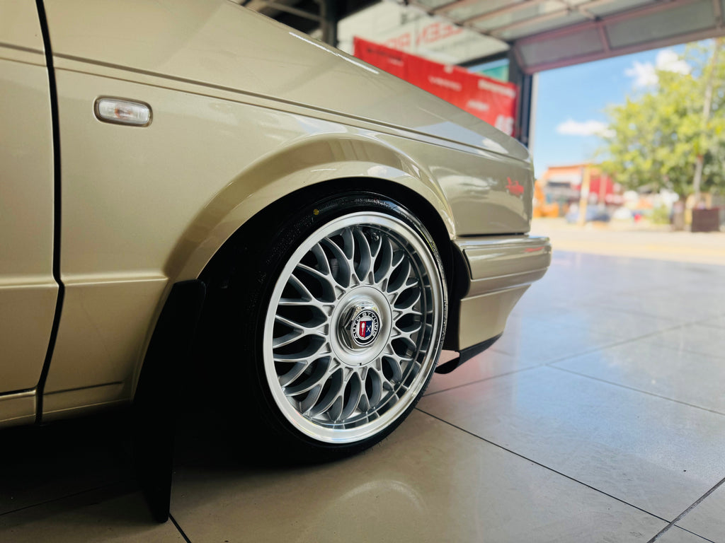 15” VURA BB5  4/100 & 4/108 or 5/100 & 5/114 multi PCD