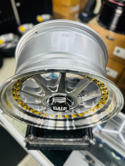 15”  GALE  4/100 4/108 SILVER