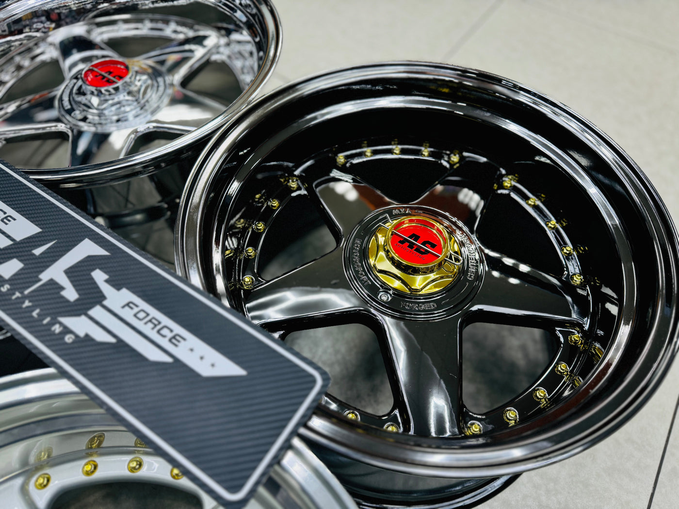 17” AS- 360 8.5/10j WHEELS