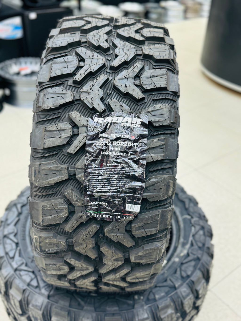 RADAR RENEGADE-X MUD TERRAIN 33”x12.5 R20