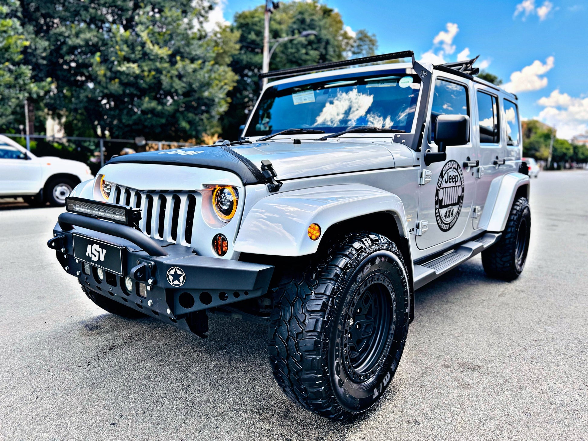JEEP WRANGLER Half Soft Top Sunroof - 07-18 Wrangler JK ( USED ) 6months old