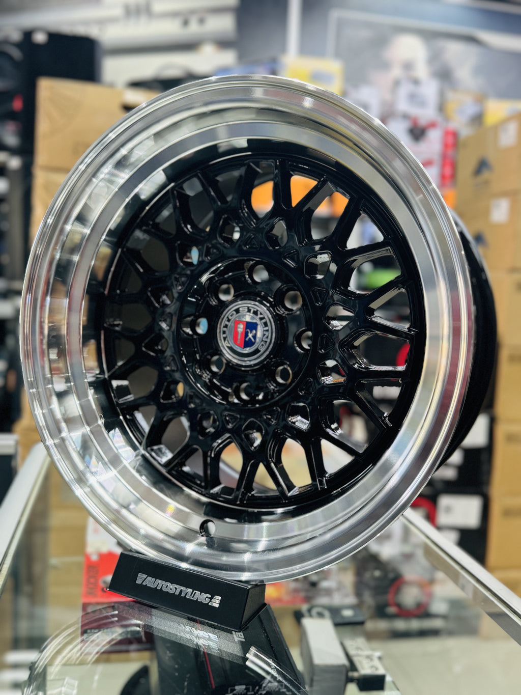 15” AS-SEEKER  4/100 & 4/114 multi pcd wheels