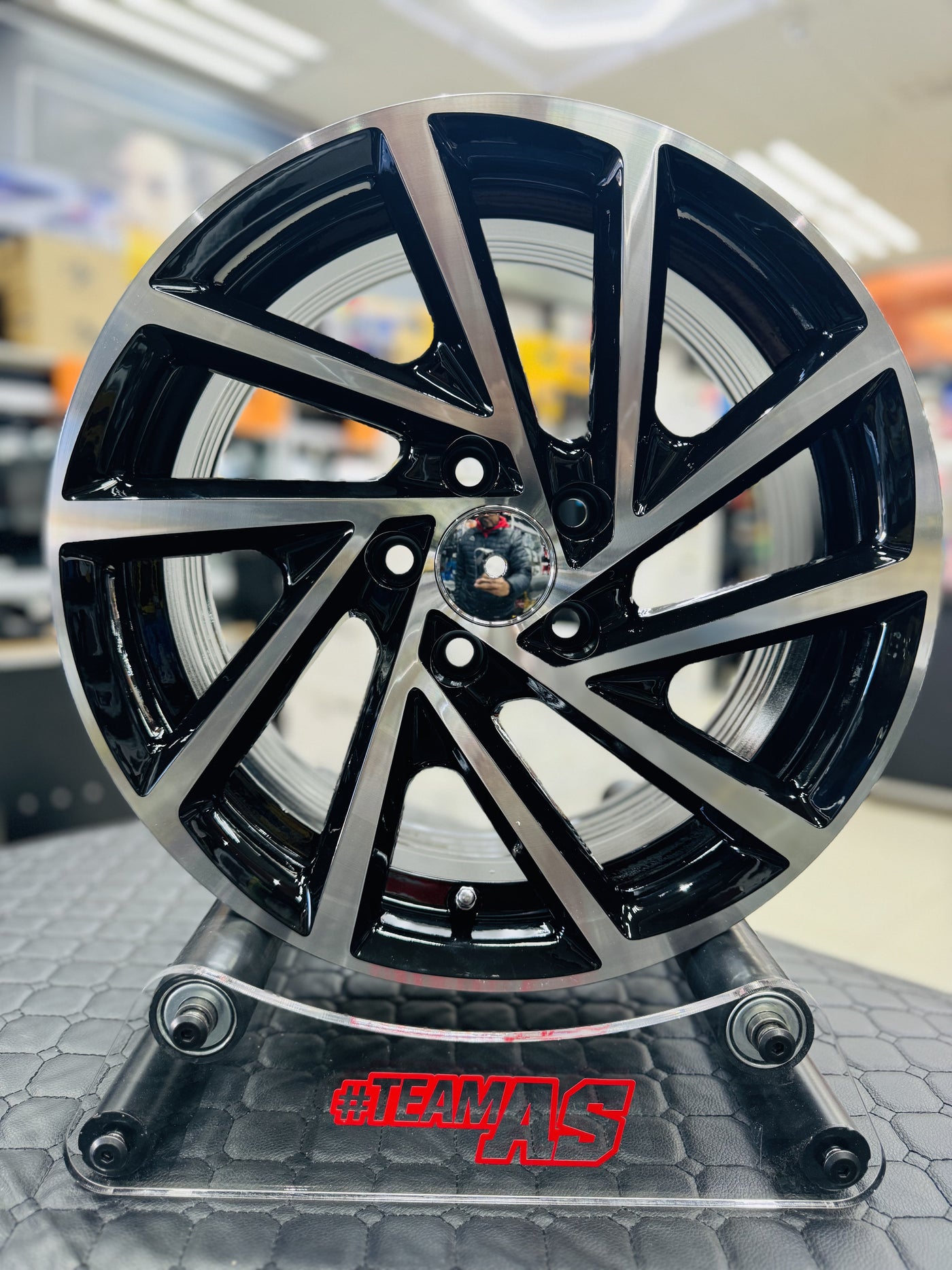 15” VW PERFORMANCE M3142 5x100 wheels