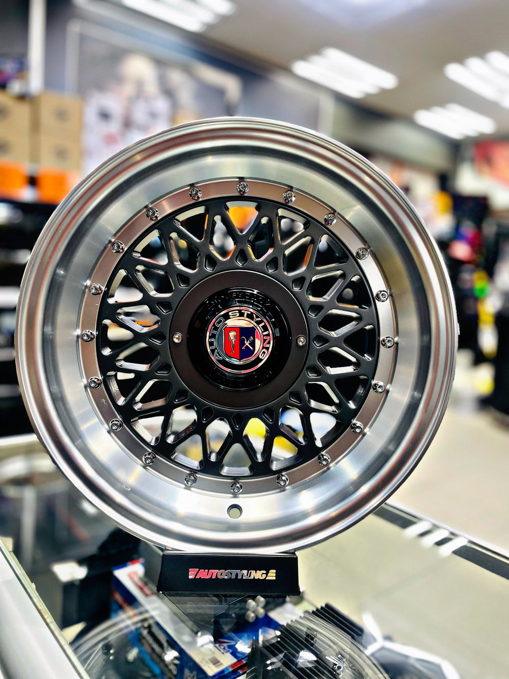 15” AS-P/MESH 4/100 4/108 GUNMETAL SILVER  STUD