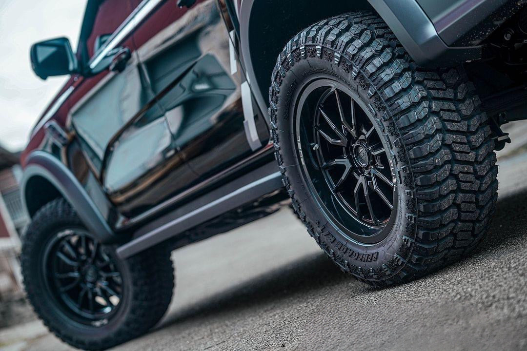 265/50/20 RADAR RENEGADE R/T+ TYRES