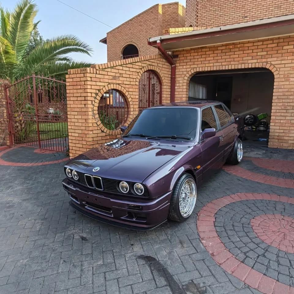 17” AS® Mesh chrome 4x100 & 5x100 10j rear GOLD STUDS