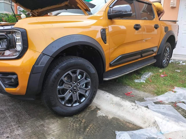 FORD RANGER NEXT GEN 2023 SIDE BODY CLADDING