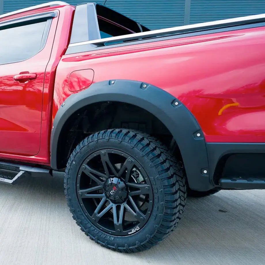 Suitable To Fit - Ranger Next Gen (22-On) Smooth Studded Plastic Wheel Arch (6 Inch)