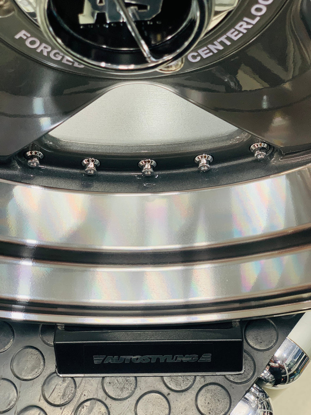 17” AS- 360 8.5/10j WHEELS