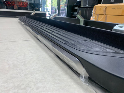 Ford ranger 2018+ WILDTRAK OEM SIDE STEPS BRAND NEW