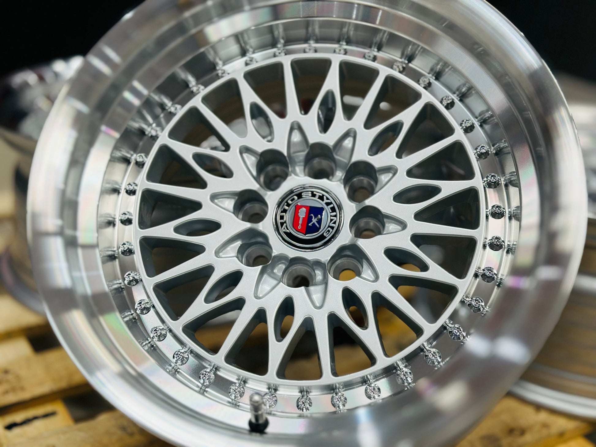 15” AS-7578  SILVER  4/100 4/114 wheels