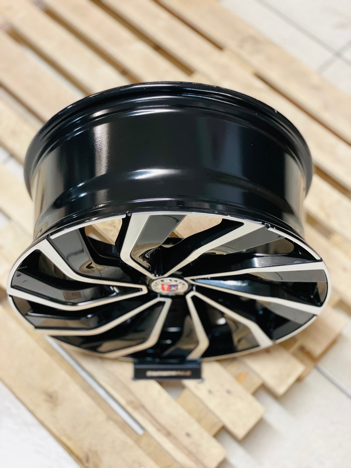 18” V-dub 605 5x112